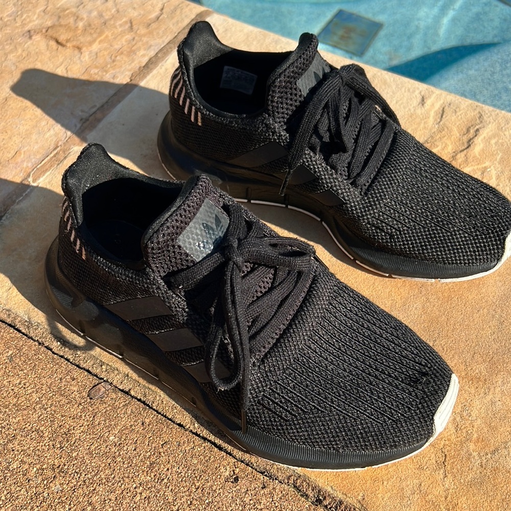 Adidas stylish and comfortable sneakers
